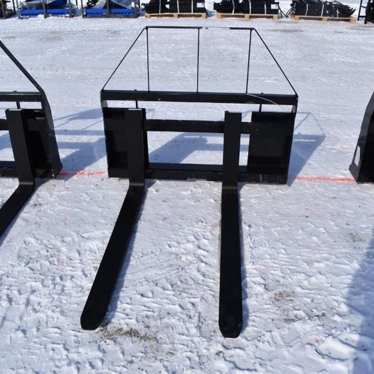 AGT INDUSTRIAL PALLET FORK ATTACHMENT 41887