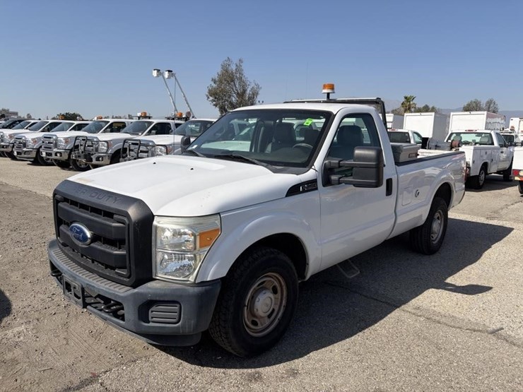 2011-ford-f250-image-1