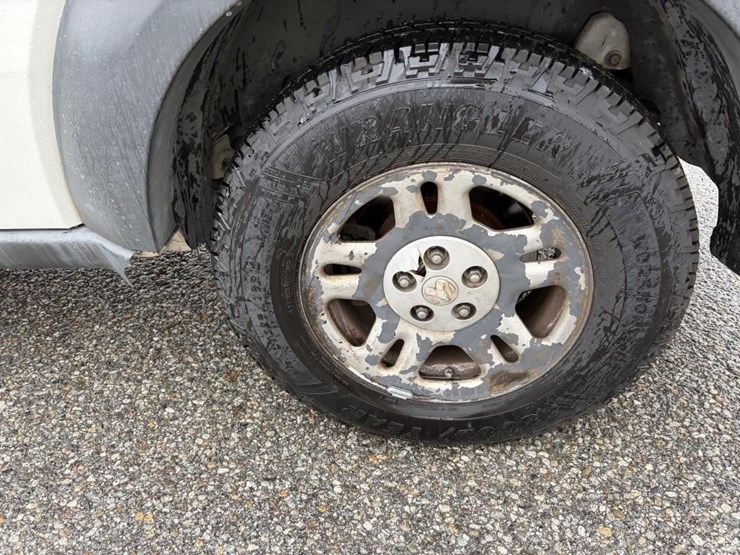 2008-dodge-nitro-image-5