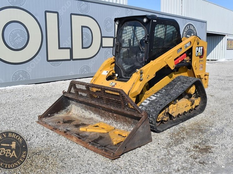 2020-caterpillar-279d3-image-2