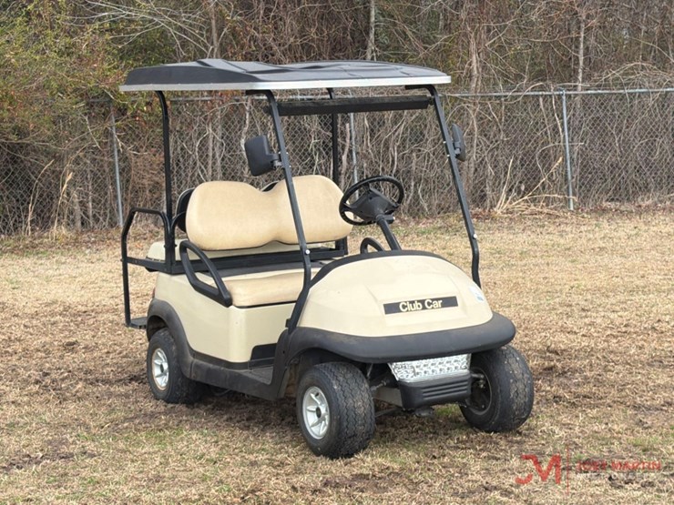 club-car-golf-cart-image-1