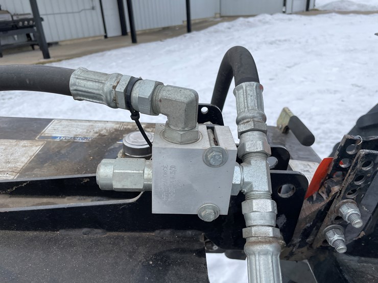 #7558-•-hp24-hydraulic-pump-image-9