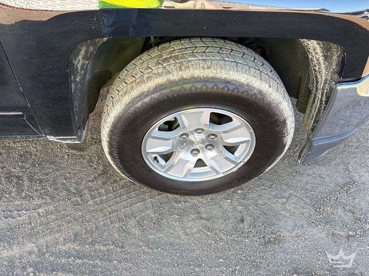 2019-chevrolet-silverado-1500-image-24