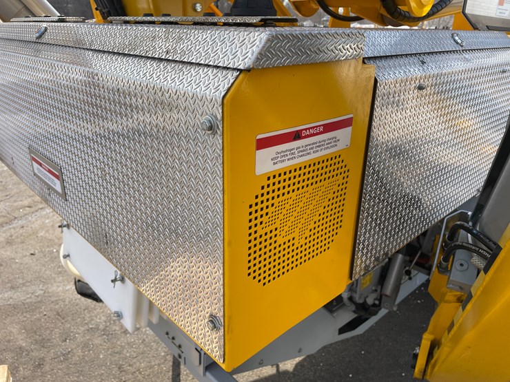 #8550-•-2023-omme-2750-rxbdj-hybrid-tracked-aerial-lift-image-57