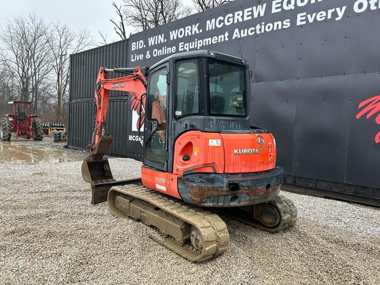 kubota-kx057-image-2