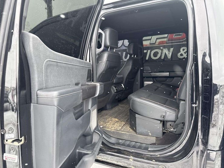 2022-ford-f150-image-14