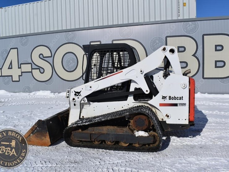 2016-bobcat-t650-image-6