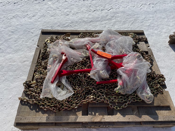 #8115-•-chains-and-ratchet-binders-5400-lbs-set-image-3