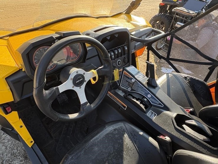 2015-cfmoto-commander-xt-utv-image-9