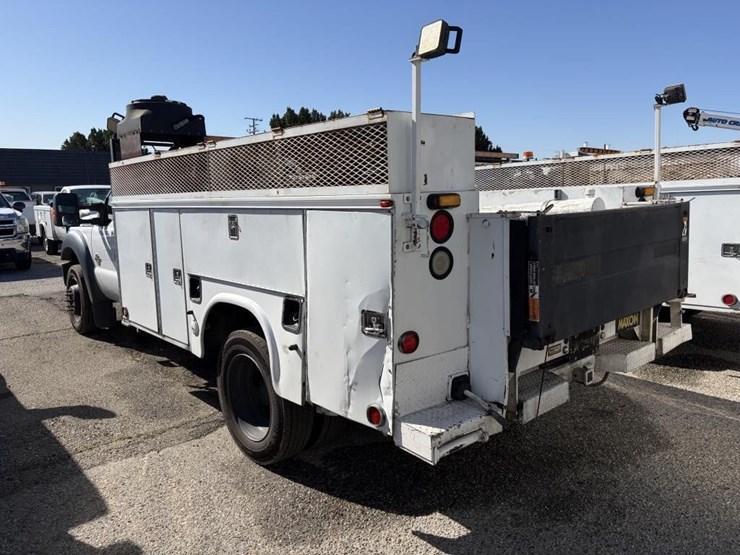 2011-ford-f450-sd-image-4