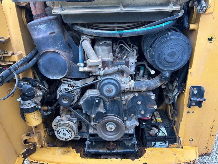 caterpillar-259b3-image-15