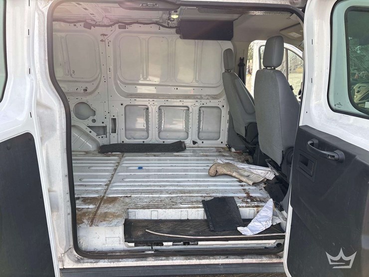 2017-ford-transit-image-25