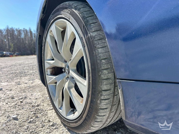 2015-hyundai-genesis-3.8-coupe-image-23