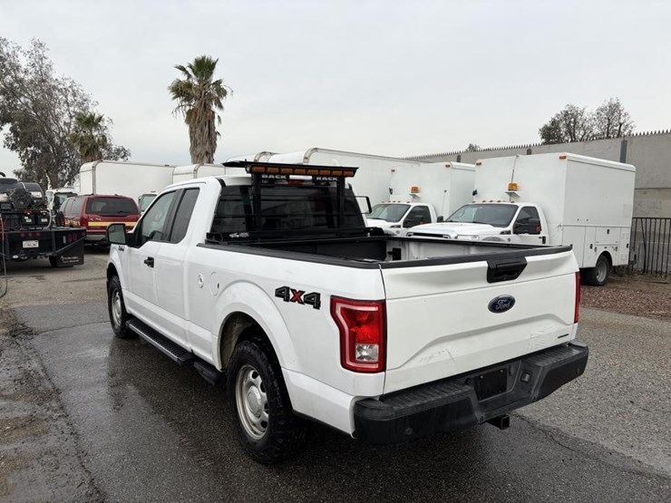 2016-ford-f150-image-4