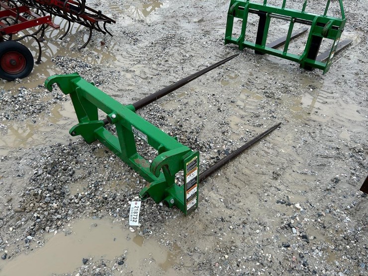 frontier-bale-spear-image-4