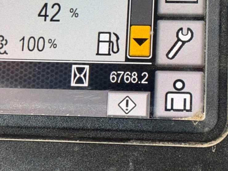 caterpillar-926m-image-12