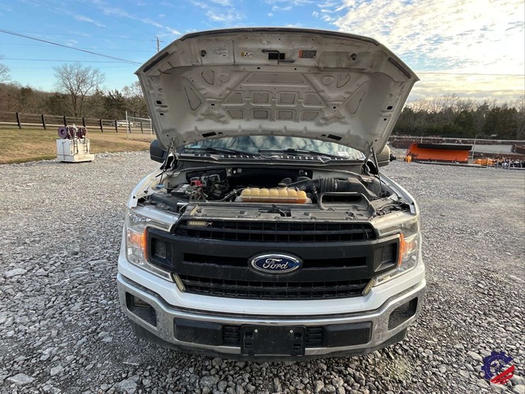 2020-ford-f150-xl-image-36