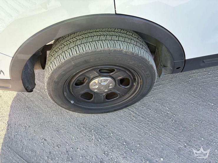 2018-ford-explorer-image-21