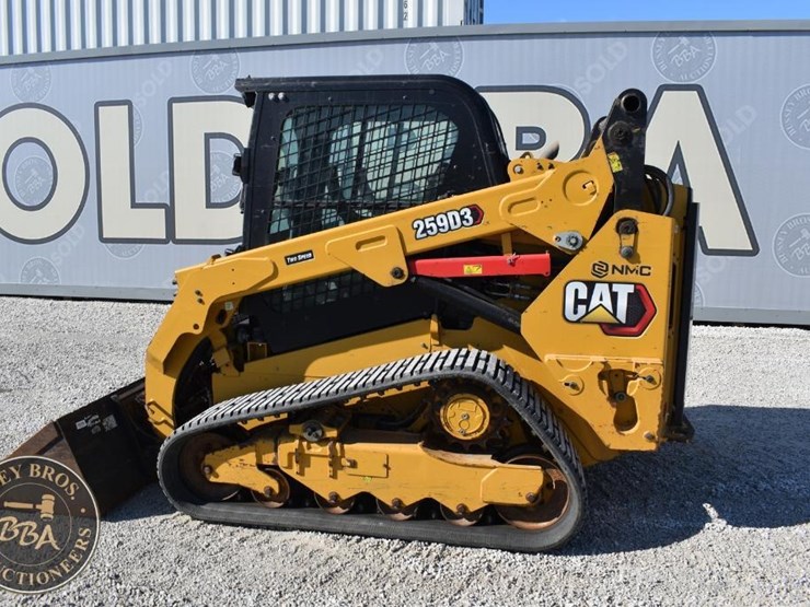 2022-caterpillar-259d3-image-7