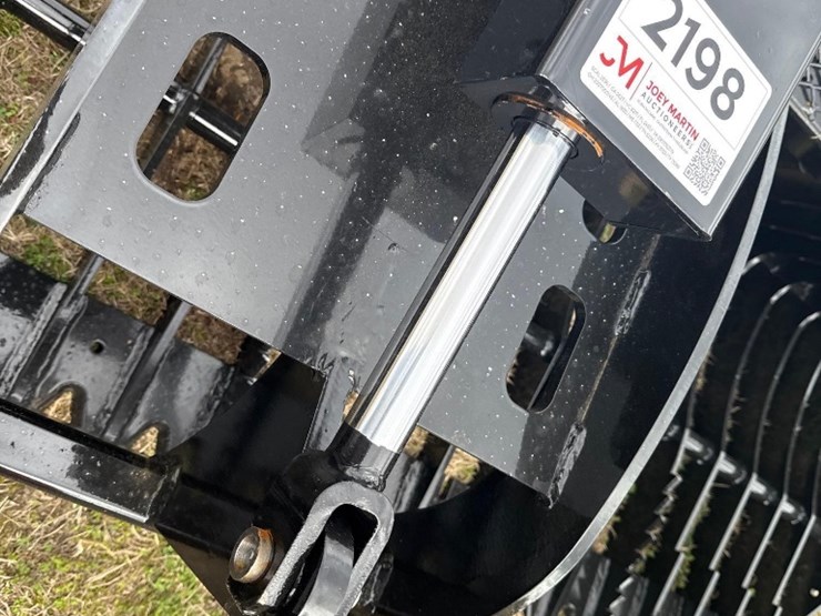 new-stoltzfus-72"-extreme-duty-hydraulic-brush-grapple-image-5