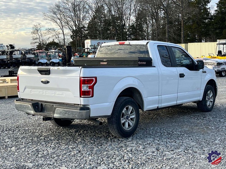 2020-ford-f150-xl-image-23