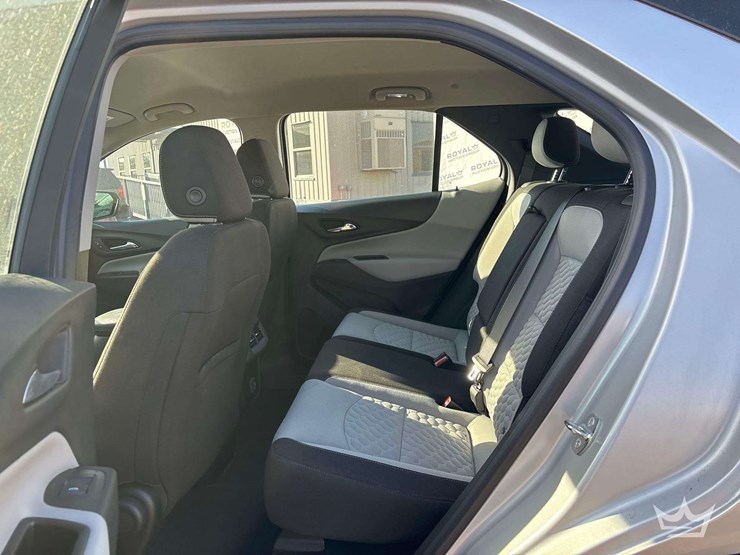 2021-chevrolet-equinox-image-20