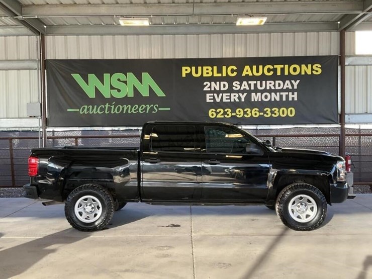 2018-chevrolet-silverado-1500-image-1