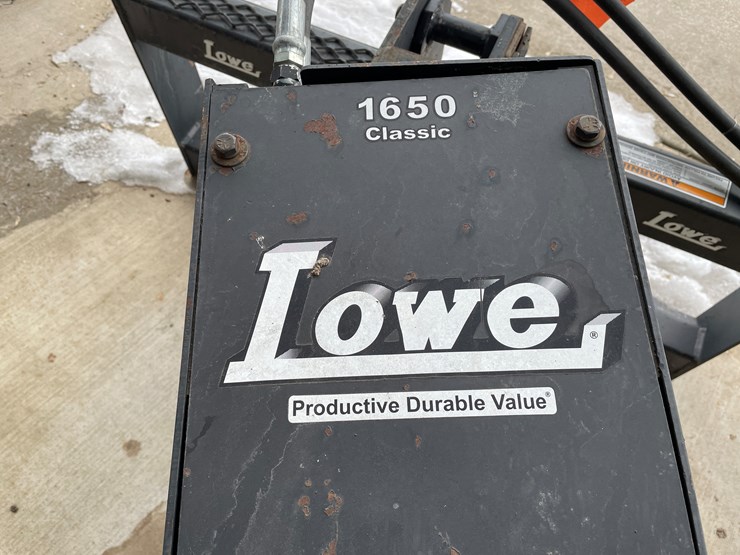 #7575-•-16"-lowe-skid-steer-mount-post-hole-digger-image-10