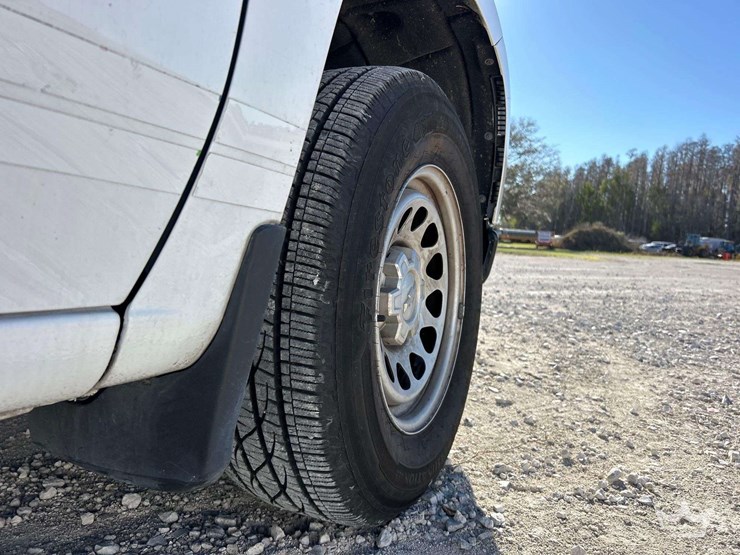 2021-chevrolet-silverado-1500-image-30