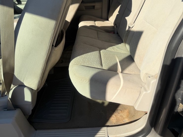 2007-gmc-2500-image-25