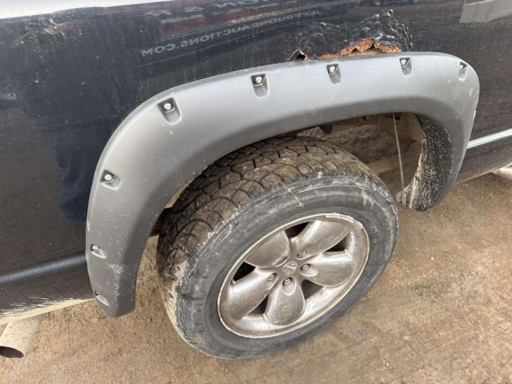 2000-dodge-1500-image-21