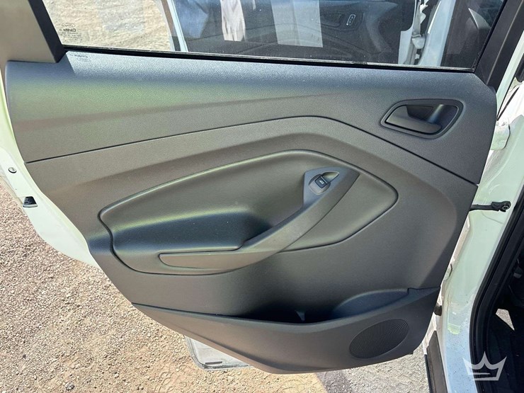 2015-ford-escape-image-19