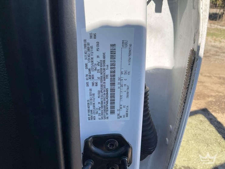 2020-ford-f150-image-5