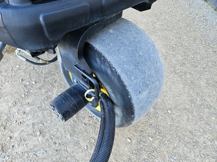 john-deere-8000a-image-13