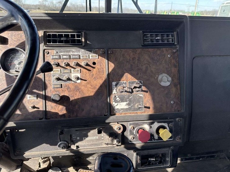 1991-kenworth-t400-image-25