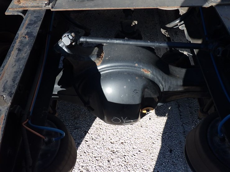 2020-freightliner-cascadia-125-image-13