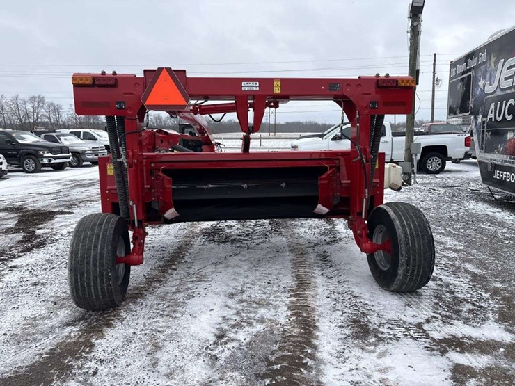 massey-ferguson-1363-image-3