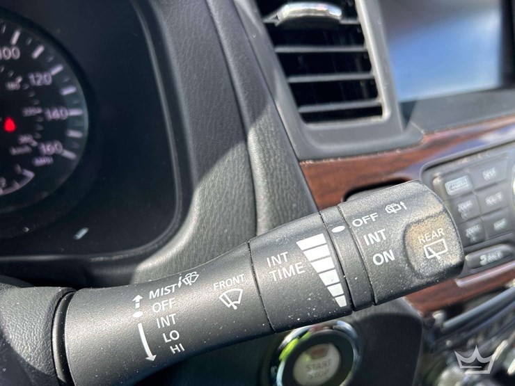 2013-nissan-pathfinder-image-16