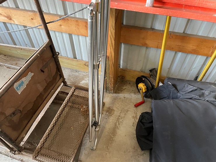 #7600-•-boat-canopy-image-4