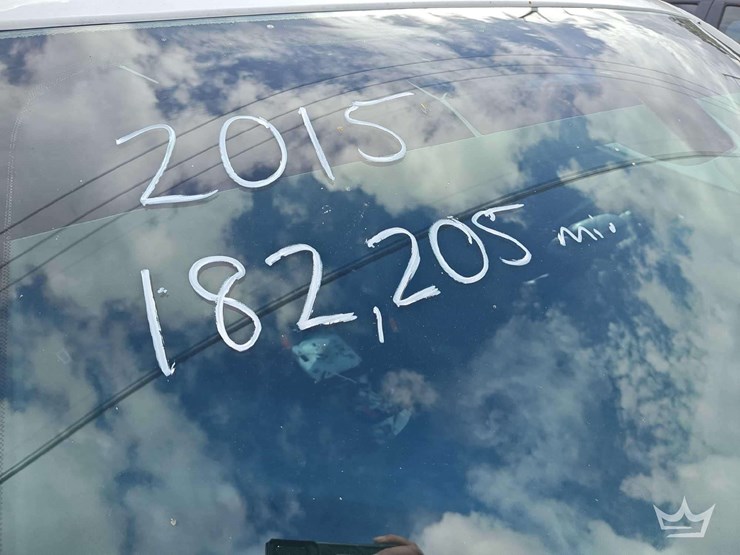 2015-dodge-charger-sedan-image-39