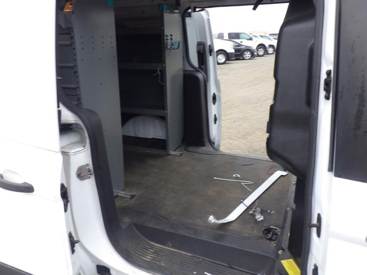 2017-ford-transit-connect-image-8