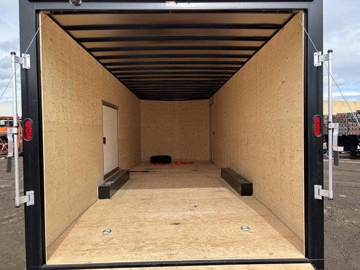 2026-southland-larct52-826v-86-enclosed-trailer-image-23