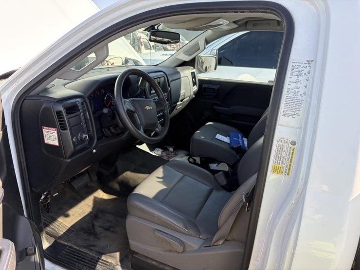 2015-chevrolet-2500-image-7