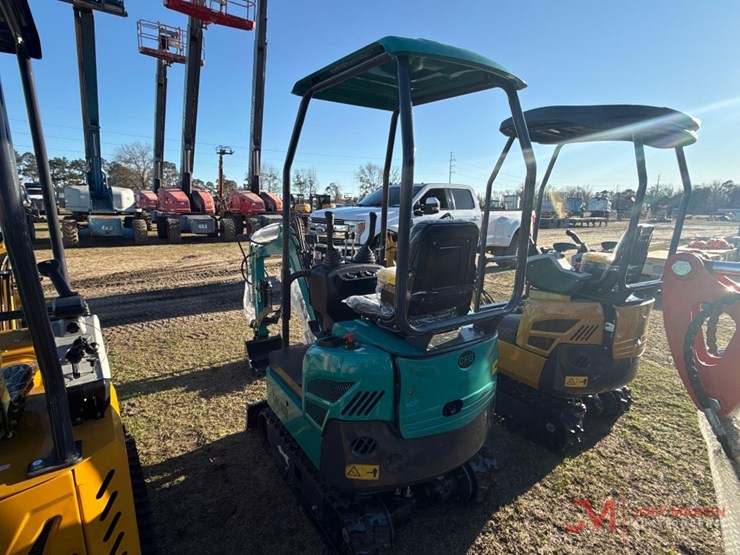 new/unused-findustryqk16r-mini-excavator-image-3