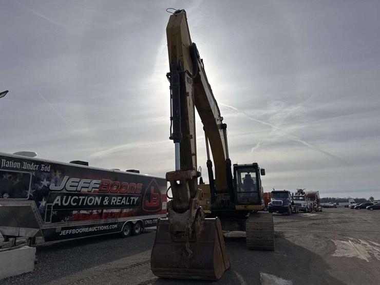 caterpillar-345d-image-6