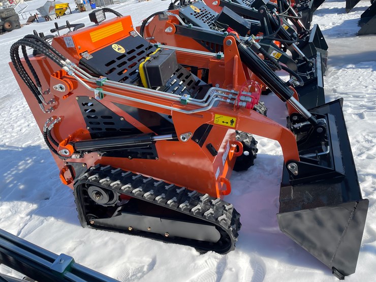 #5331-•-2025-ats--t460-mini-skid-steer-loader-image-3