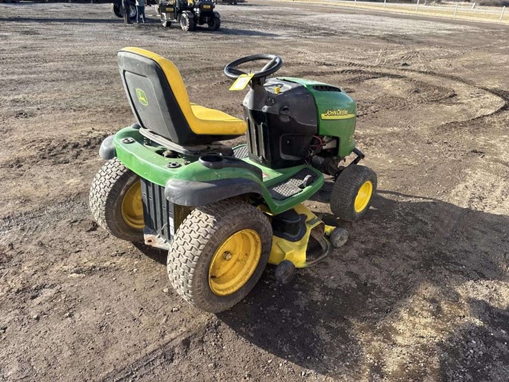 john-deere-l120-image-4