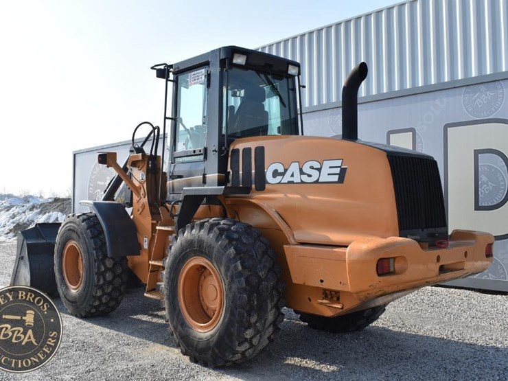 2003-case-621d-xt-image-6