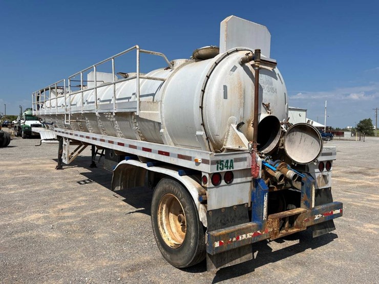 2004-dragon-150-bbl-aluminum-vacuum-trailer-image-7