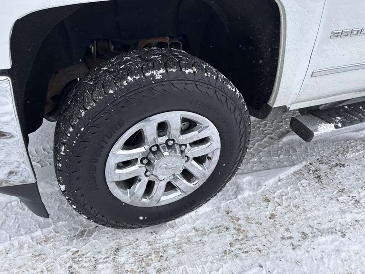 2018-chevrolet-silverado-3500hd-ltz-image-8